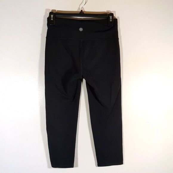 Athleta Black Capris Leggings Size Small - Picture 1 of 7